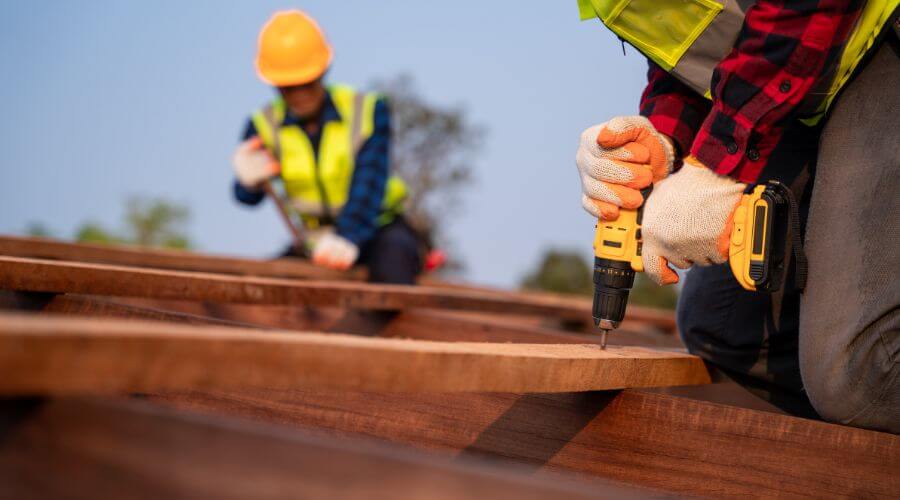 Expert Emergency Roof Repairs services in Shawnee, WY